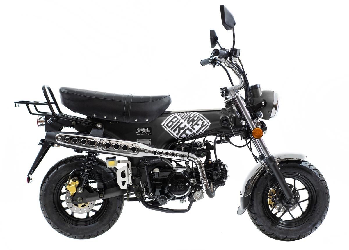 Monkey Bike Dax 125cc, color negro mate